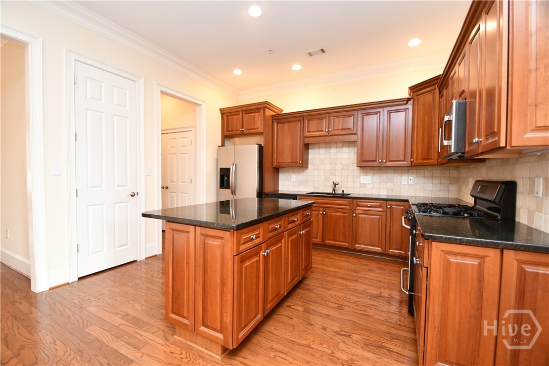 100 Ansonborough Lane 403