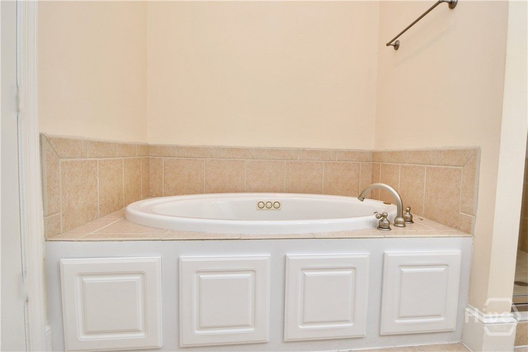 100 Ansonborough Lane 403