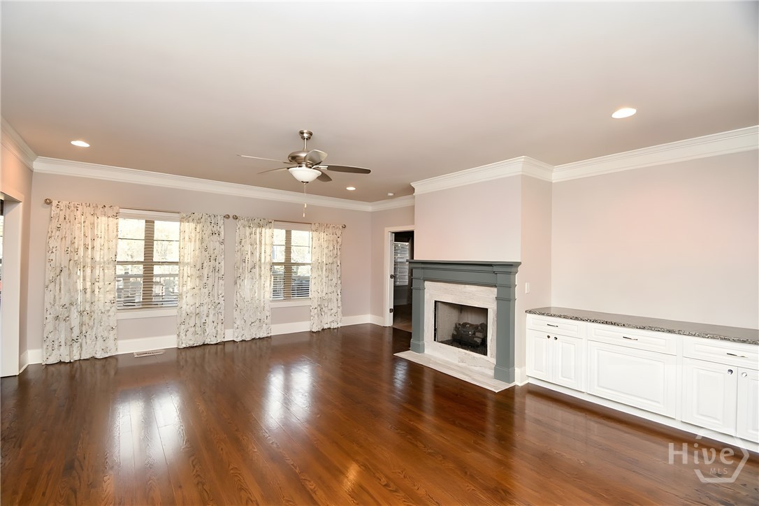 1080 Oak Ridge Court