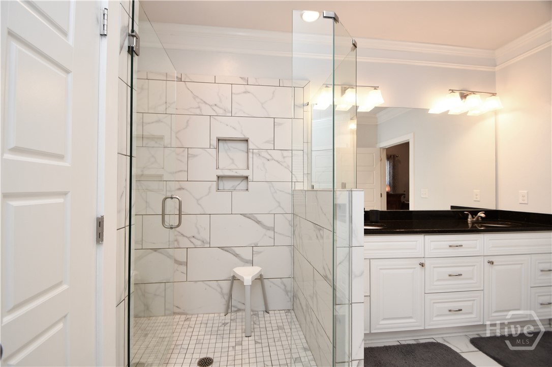 1080 Oak Ridge Court