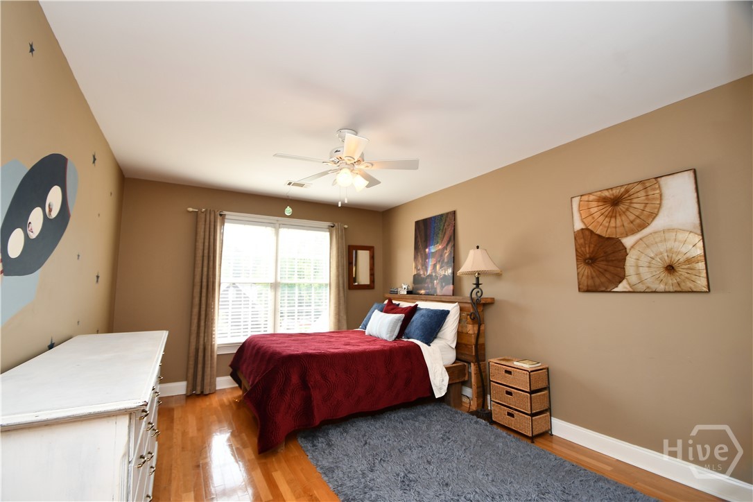 1160 Oaklake Terrace