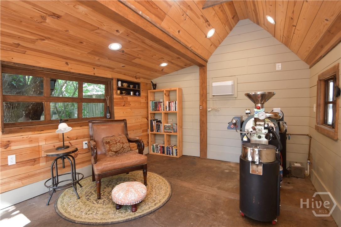 1160 Oaklake Terrace