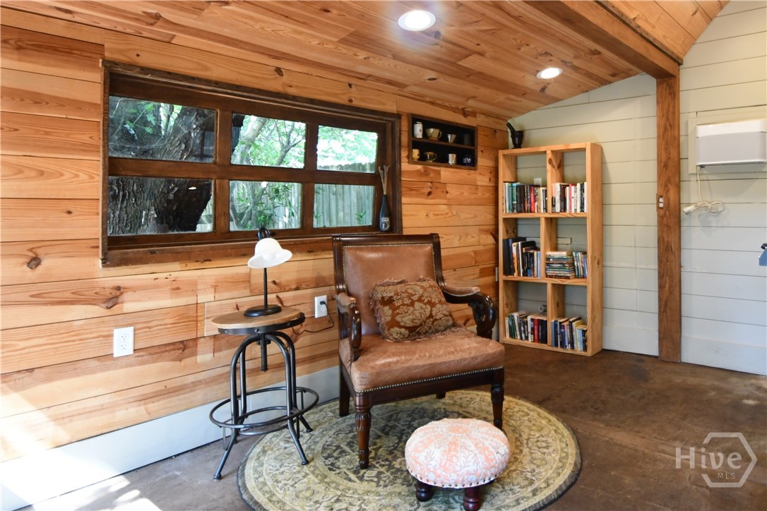 1160 Oaklake Terrace