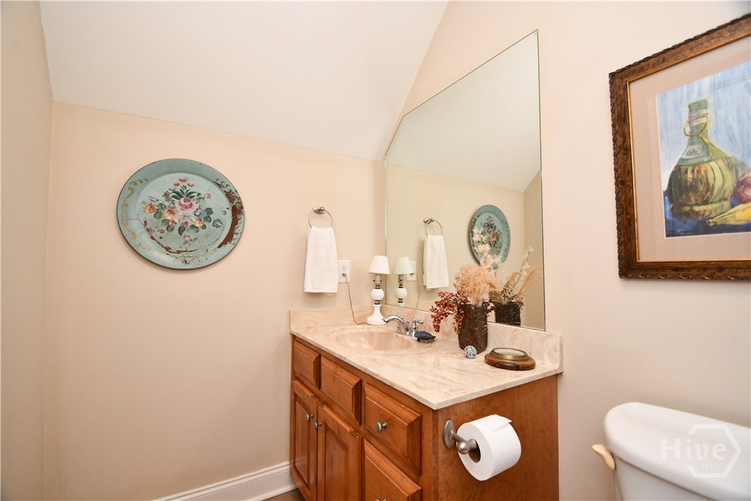 1160 Oaklake Terrace