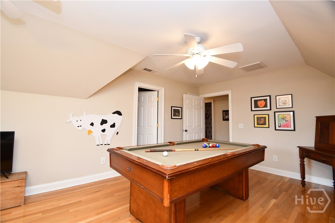 1160 Oaklake Terrace