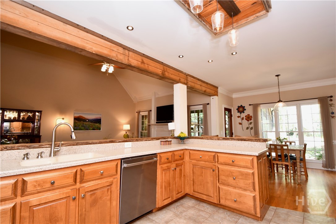 1160 Oaklake Terrace