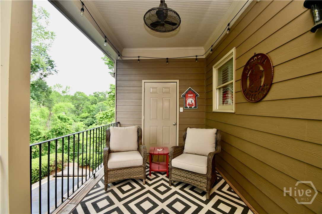 2305 S Lumpkin Street