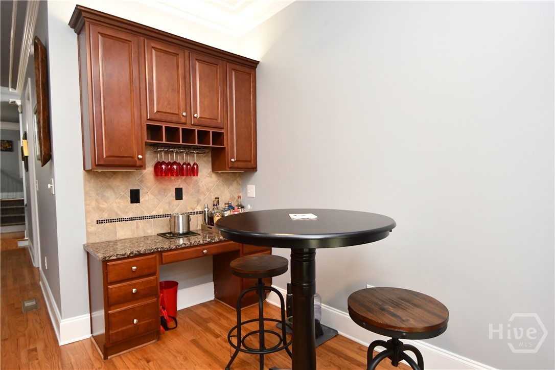 2305 S Lumpkin Street