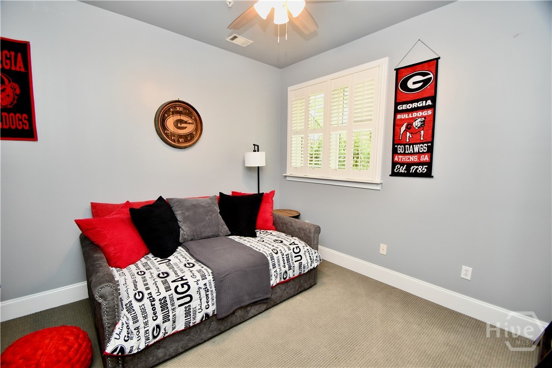 2305 S Lumpkin Street