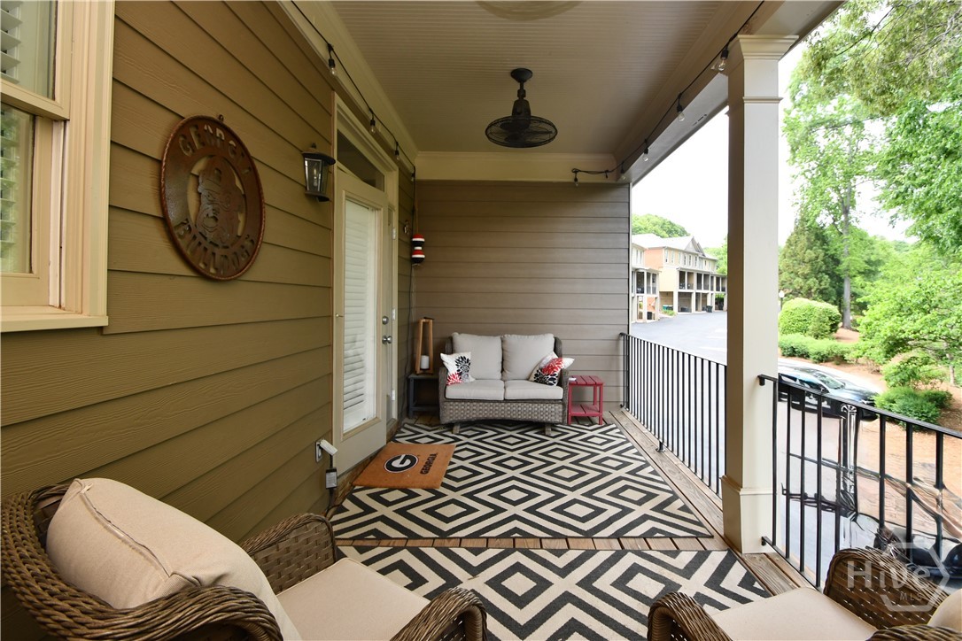 2305 S Lumpkin Street