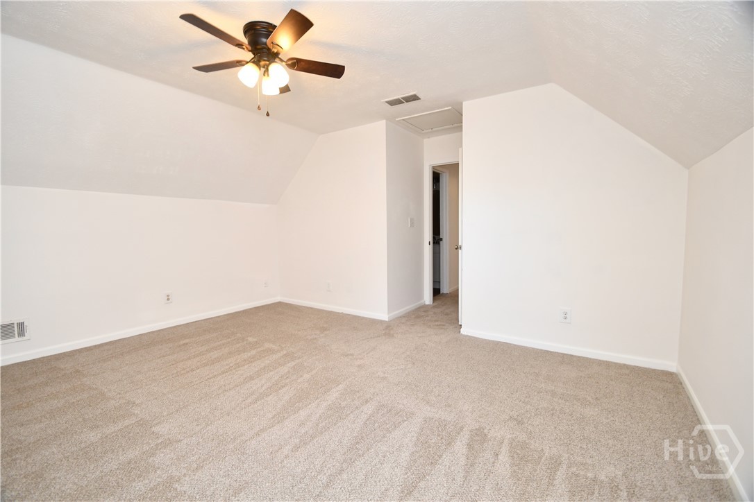 110 Thomas Trail