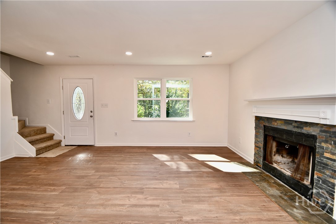 110 Thomas Trail