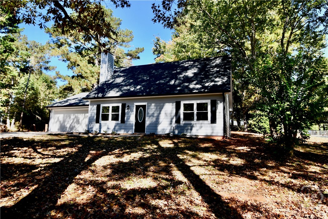 110 Thomas Trail