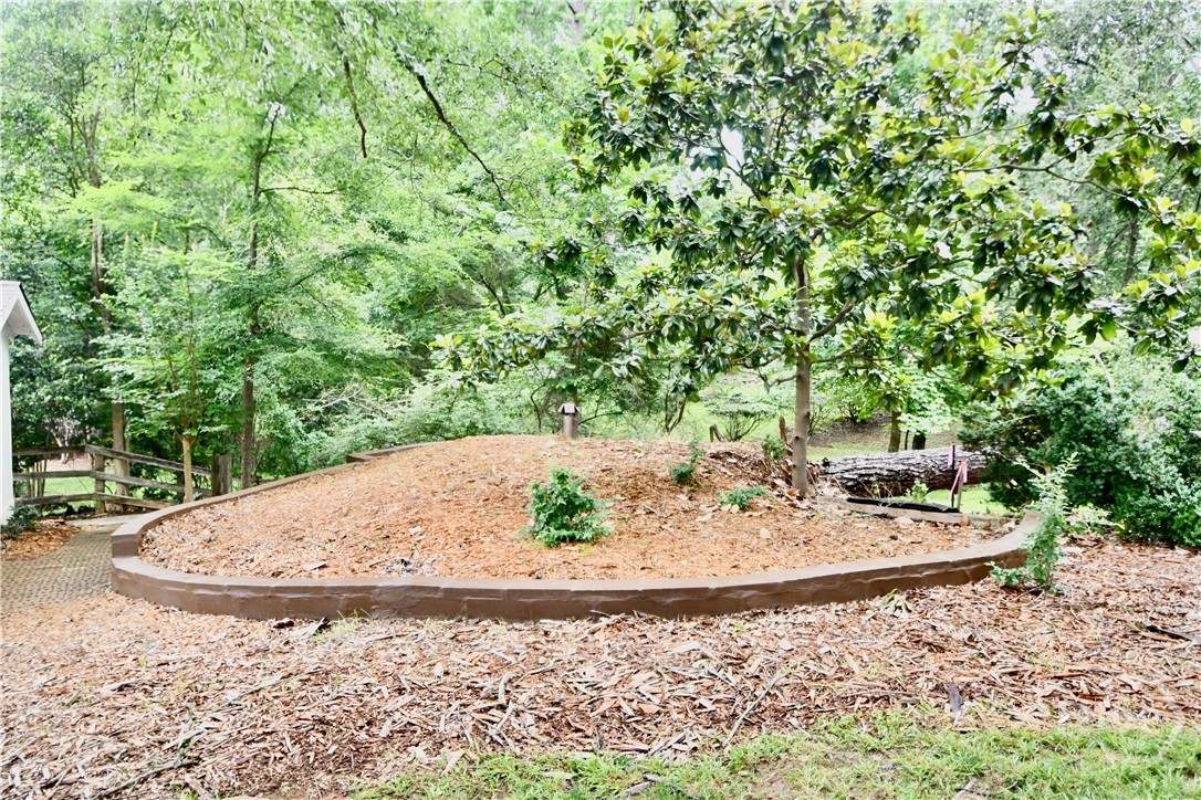 280 Valleybrook Drive