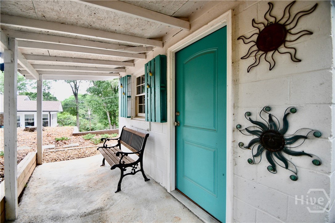 280 Valleybrook Drive