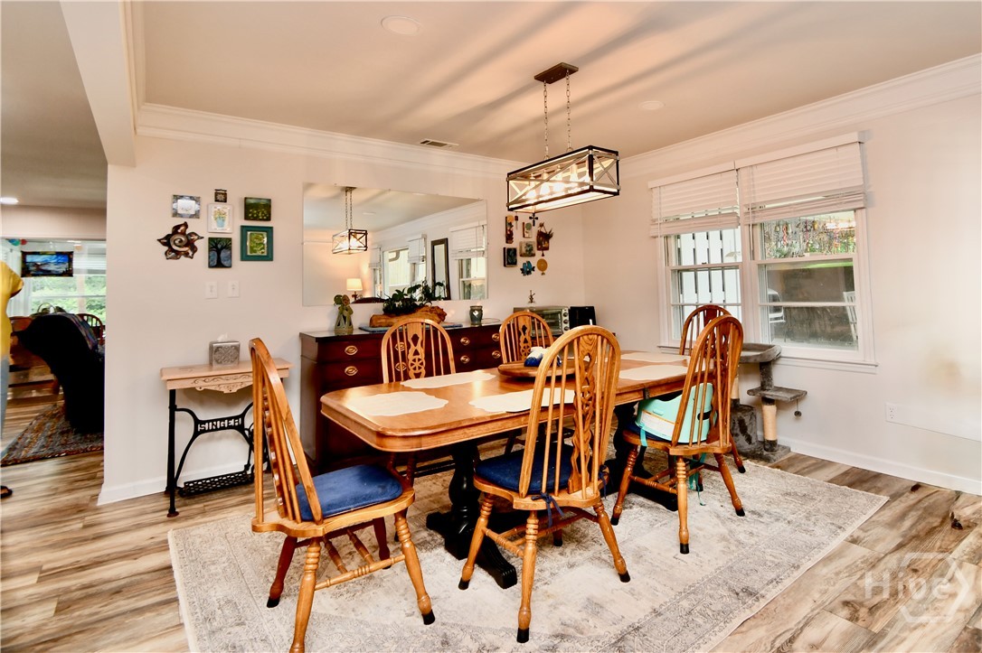 280 Valleybrook Drive