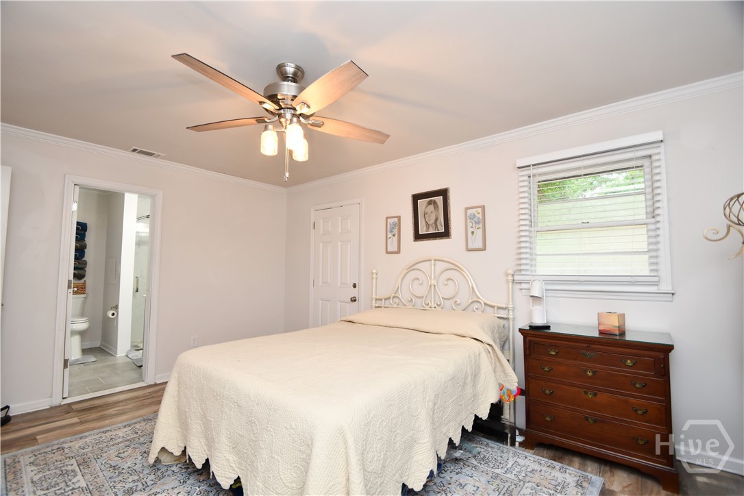 280 Valleybrook Drive