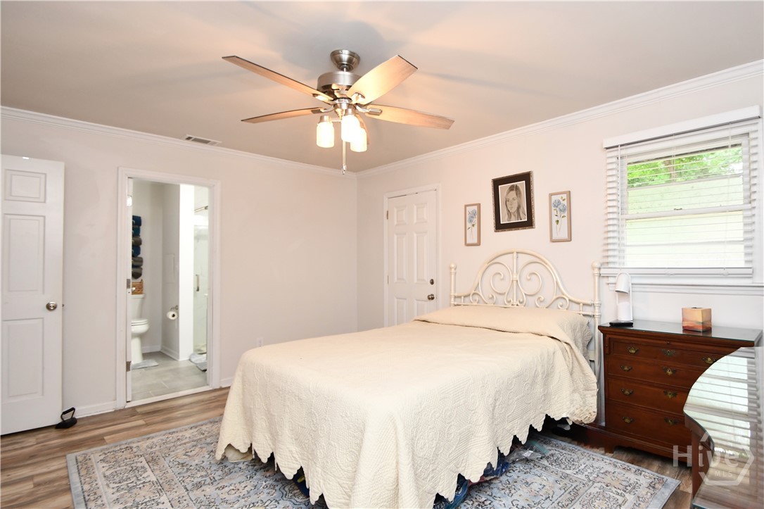 280 Valleybrook Drive