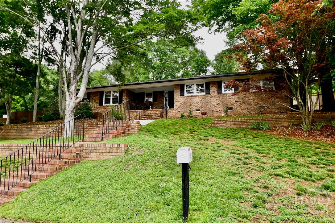 280 Valleybrook Drive