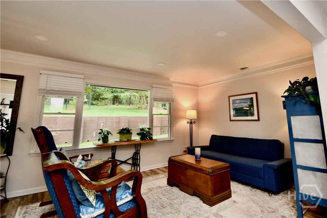 280 Valleybrook Drive