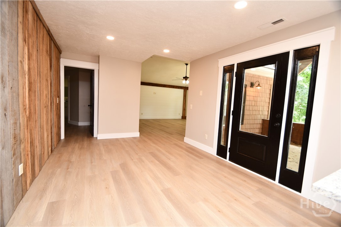 257 Lake Place Drive