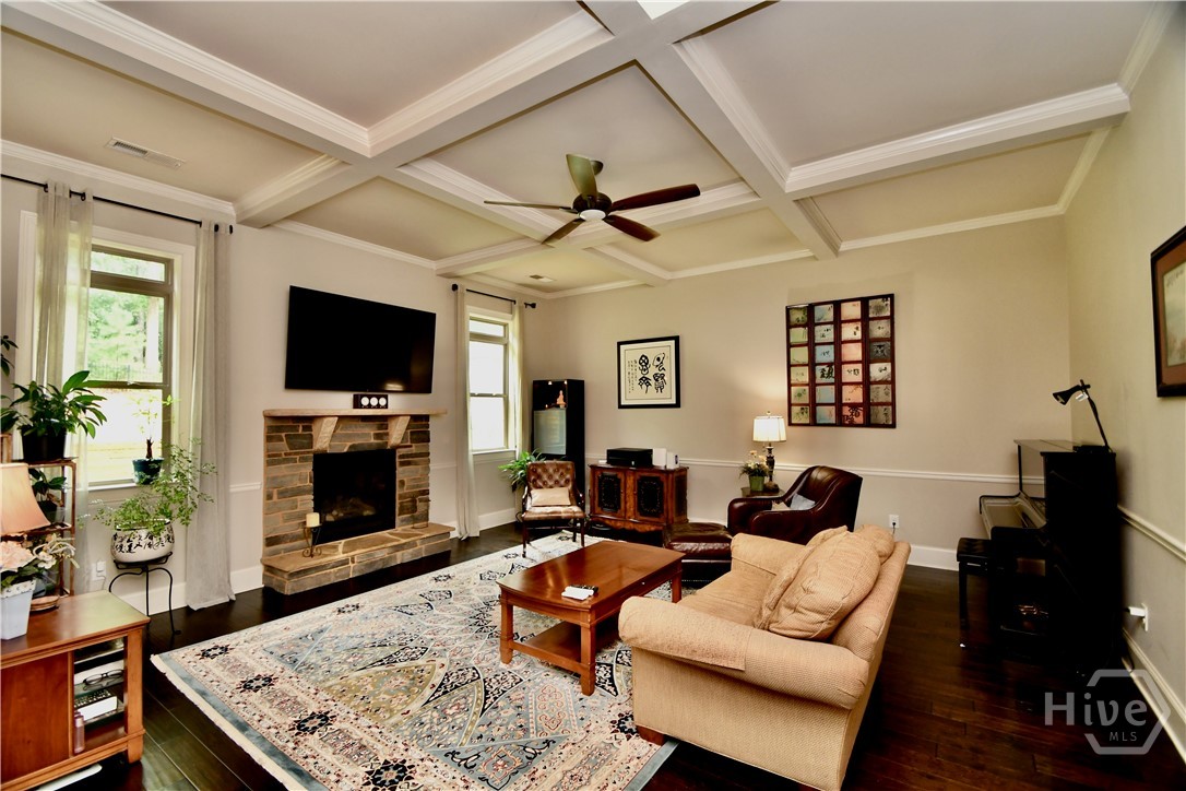 1140 Riverhill Drive