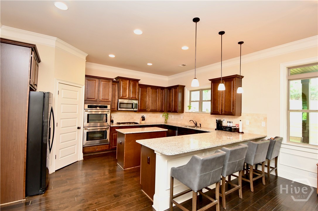 1140 Riverhill Drive