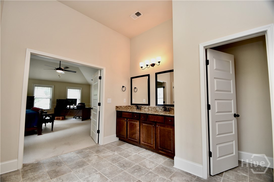 1140 Riverhill Drive