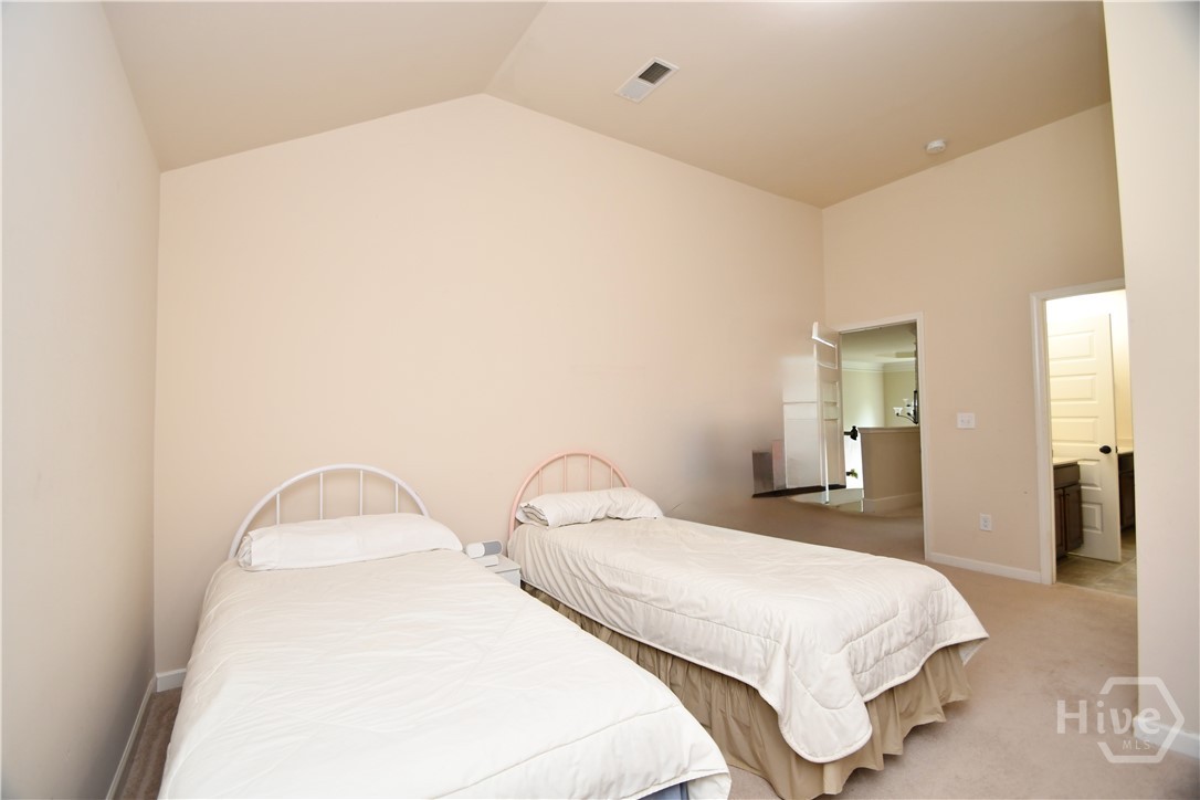1140 Riverhill Drive