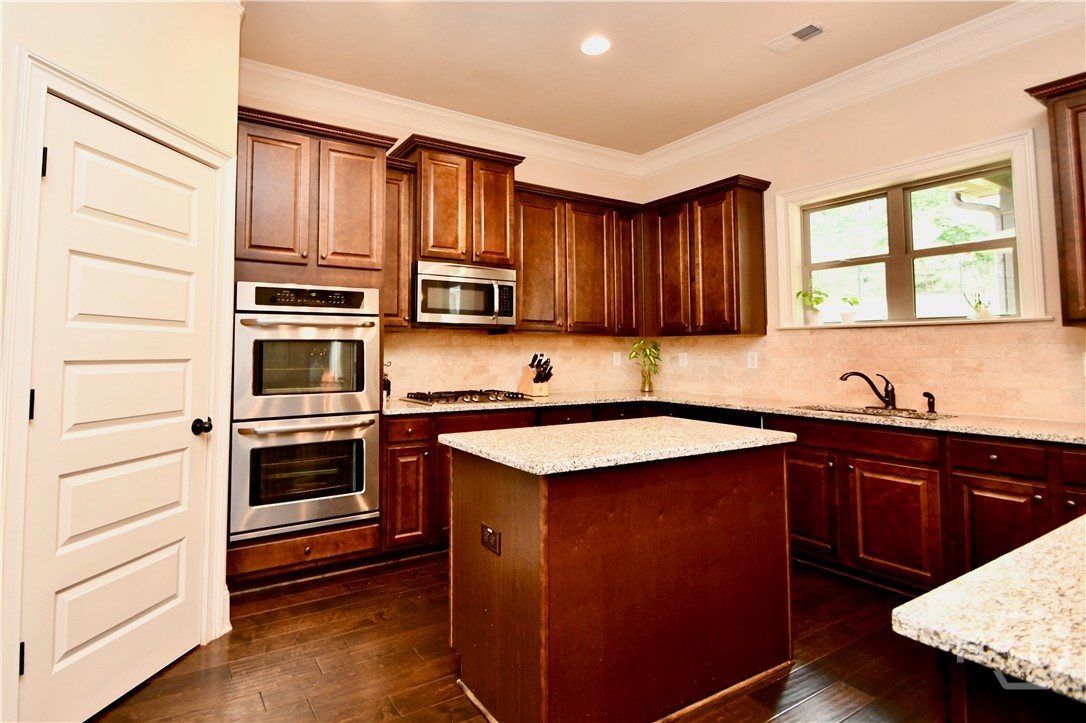1140 Riverhill Drive