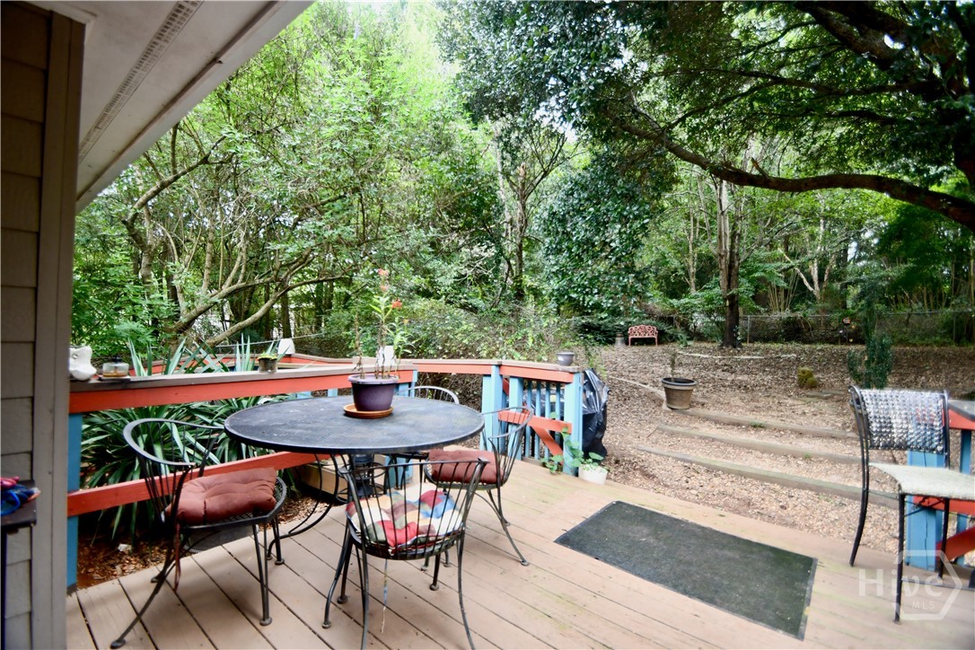 315 Rocky Drive