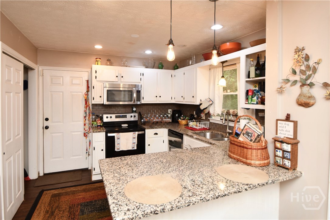 315 Rocky Drive