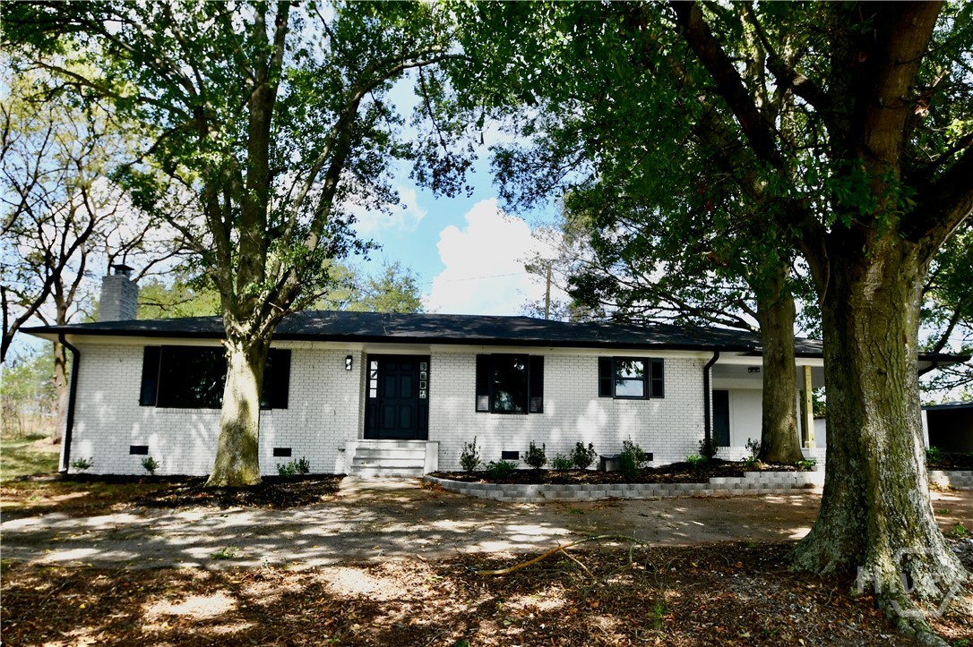 8588 W Hwy 98 West