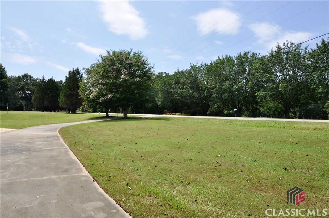 1250 Pete Dickens Road