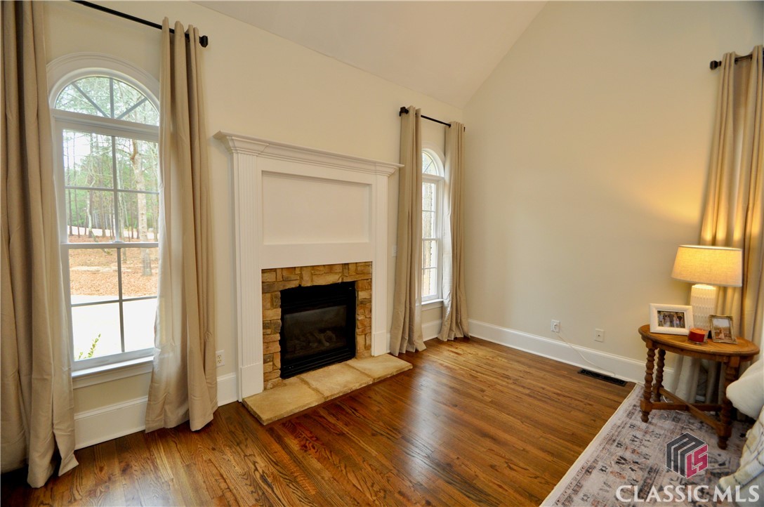 1070 Lexington Court