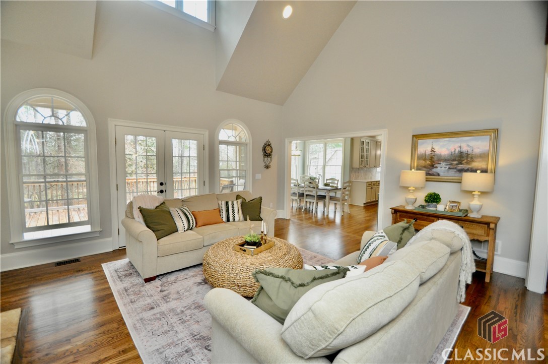 1070 Lexington Court