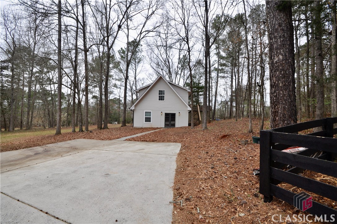 1070 Lexington Court