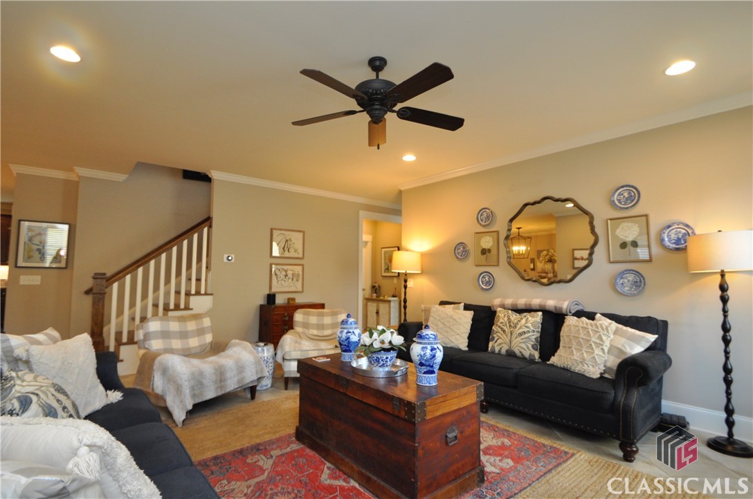 150 Red Bluff Drive