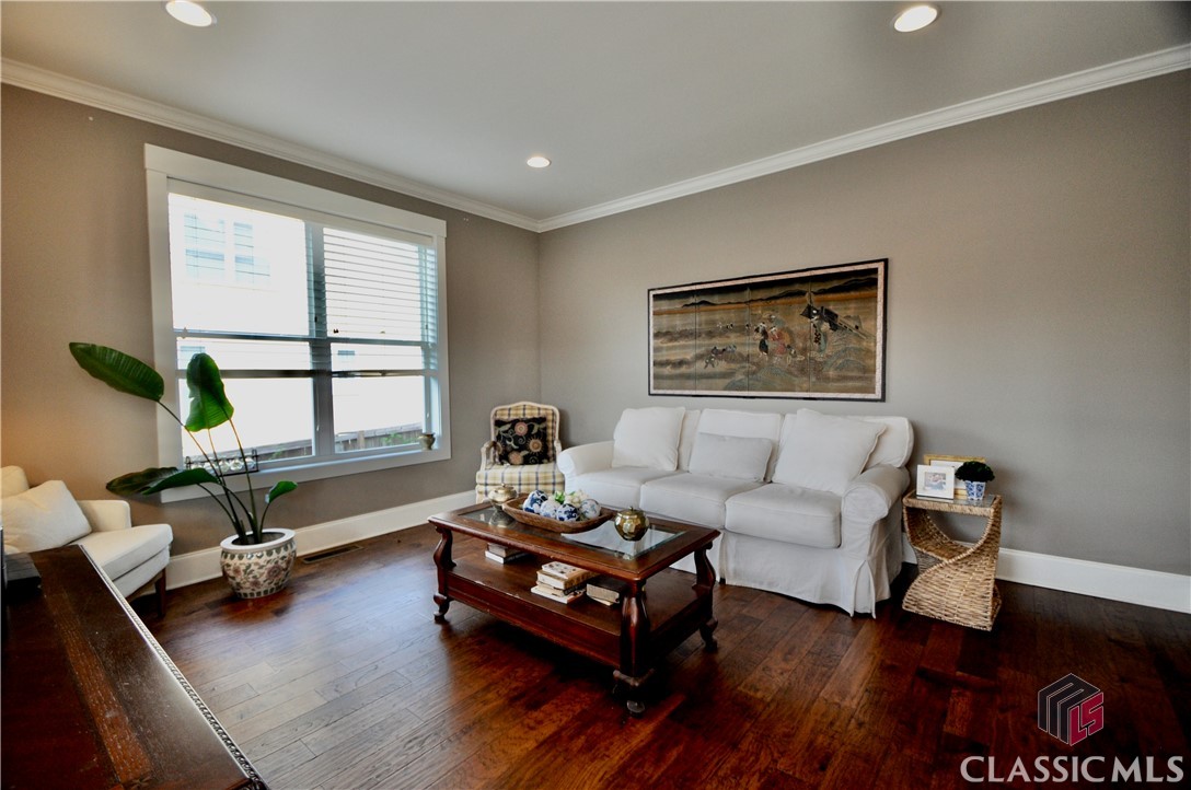 150 Red Bluff Drive