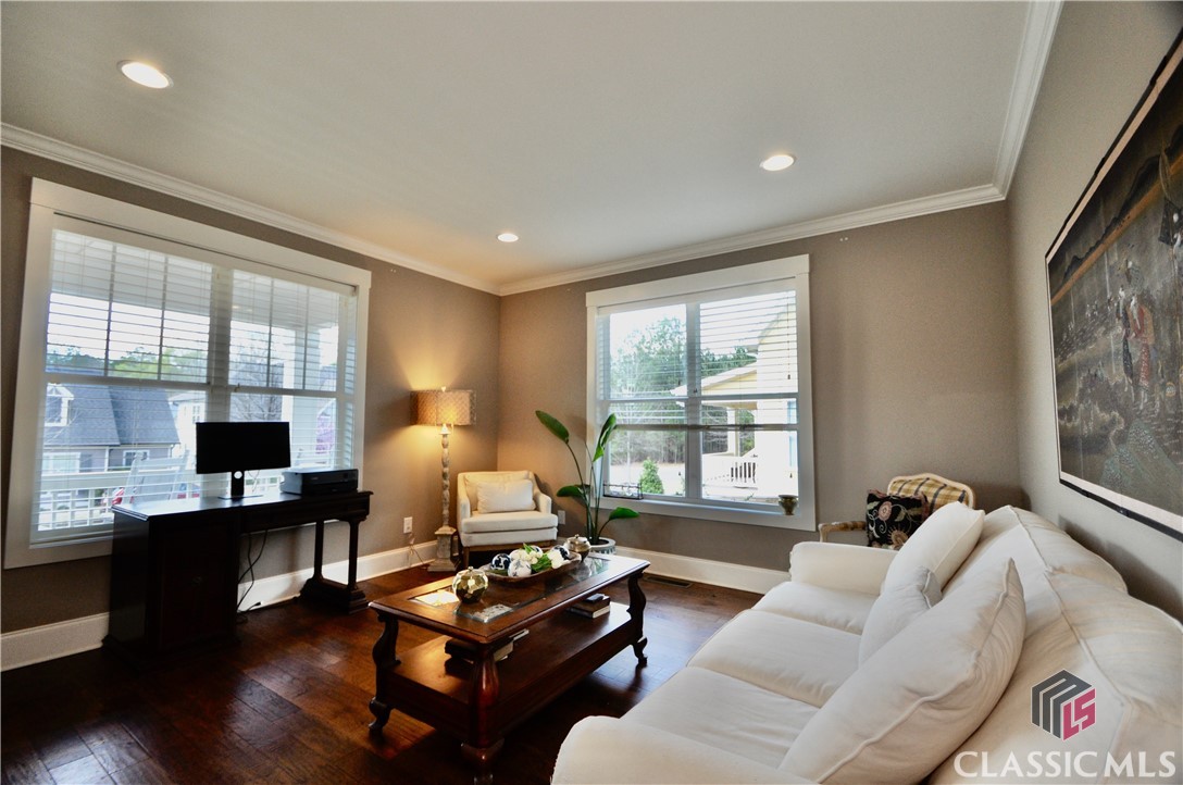 150 Red Bluff Drive