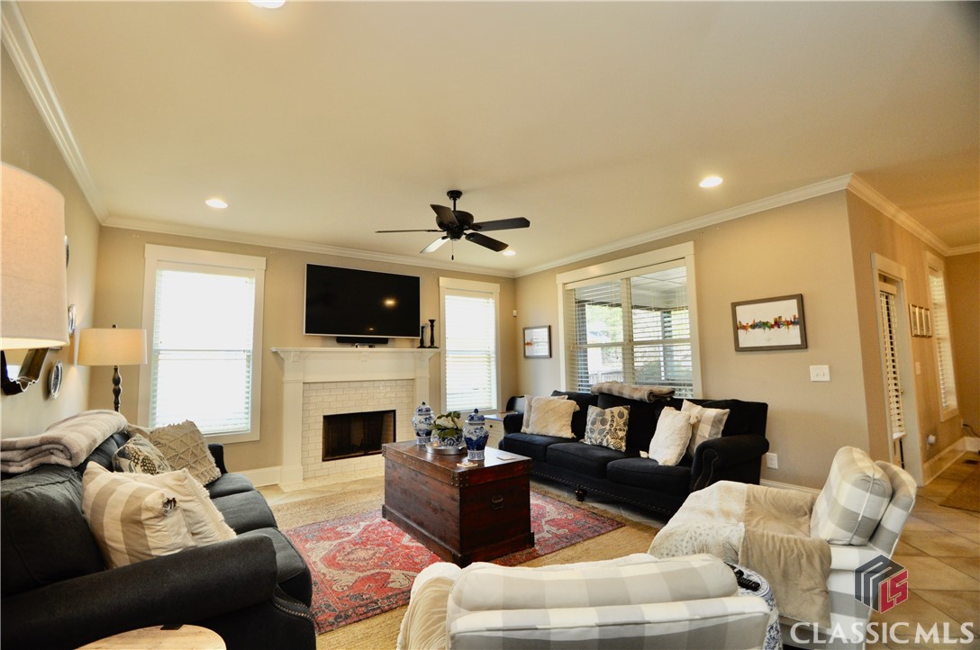 150 Red Bluff Drive