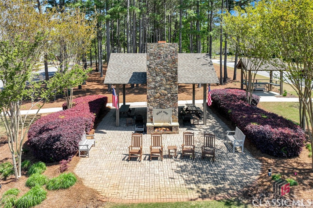 2616 Bent Pine Drive