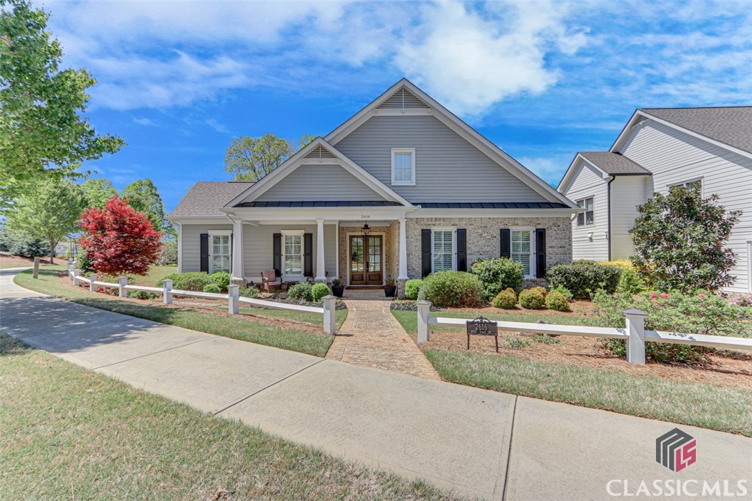 2616 Bent Pine Drive