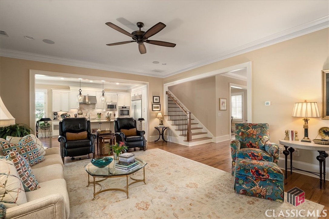 2810 Kestrel Drive