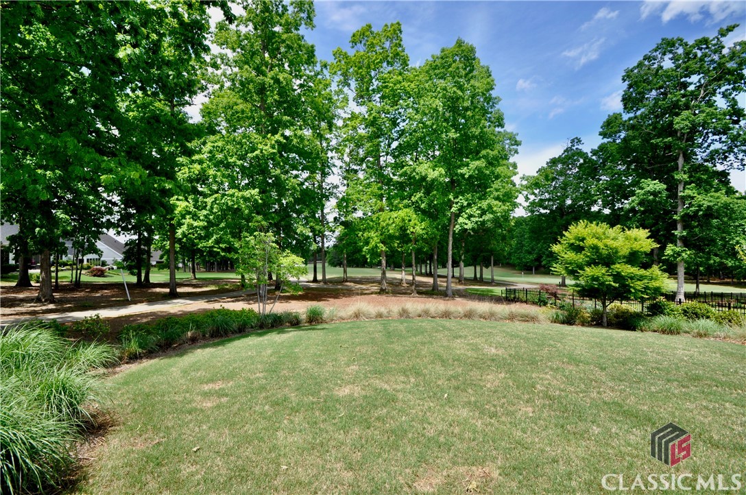 2810 Kestrel Drive
