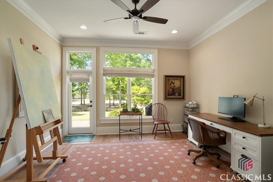 2810 Kestrel Drive