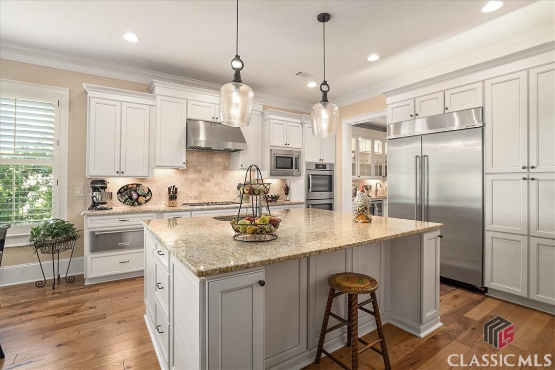 2810 Kestrel Drive