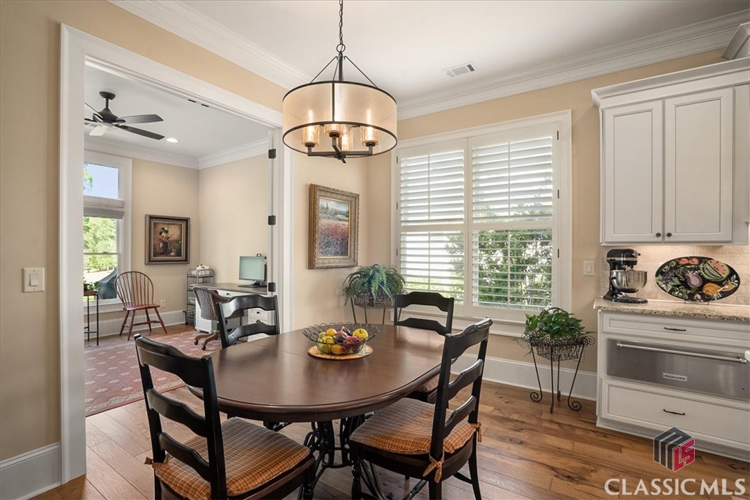 2810 Kestrel Drive