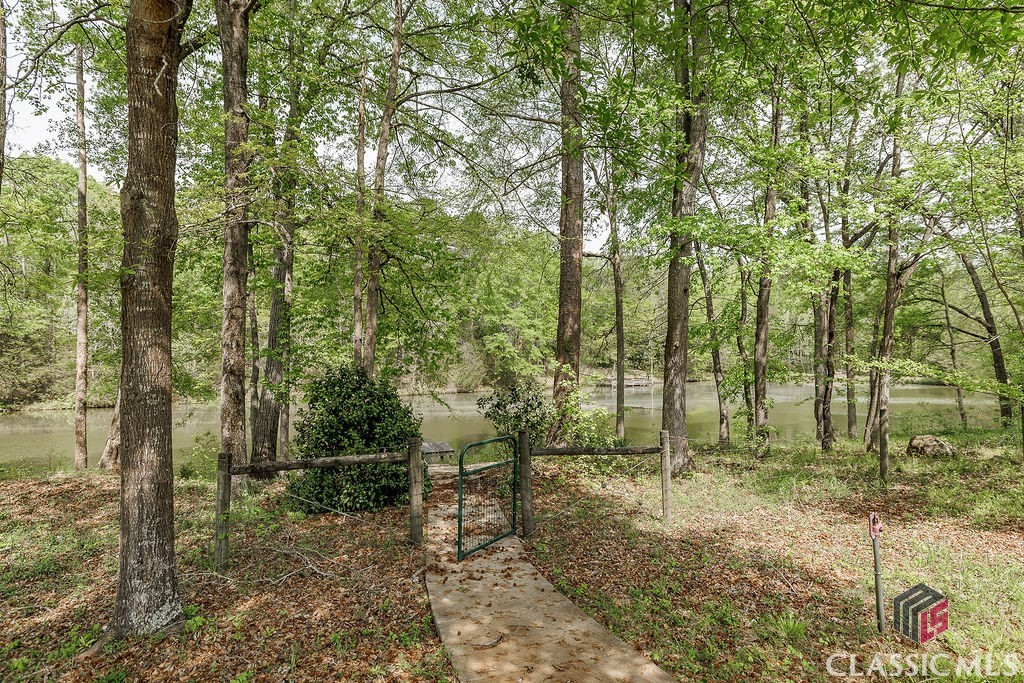 36 blackthorn Road