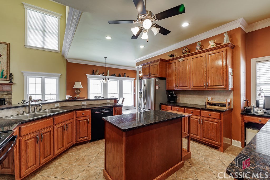 36 blackthorn Road